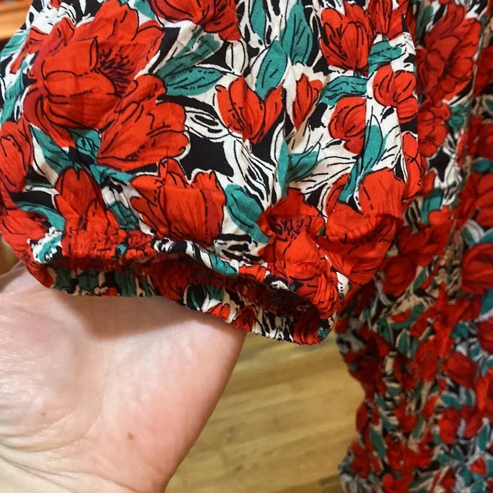 FLORAL ROSE RUCHED WRAP DRESS - Picture 4 of 7